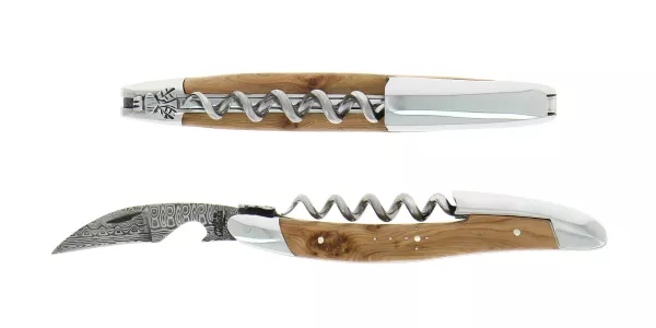 Couteau de sommelier ciselé main en genévrier avec lame damas