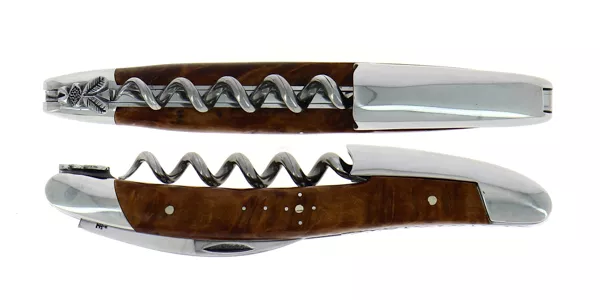 Couteau de sommelier ciselé main en thuya finition brillante